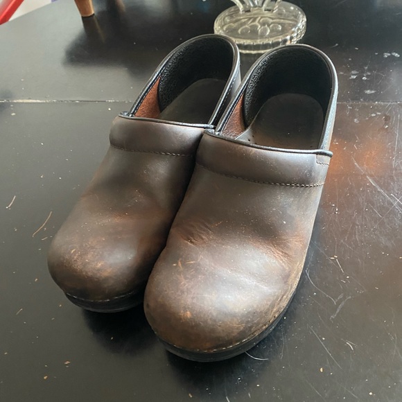 Dansko brown clogs - Picture 1 of 6